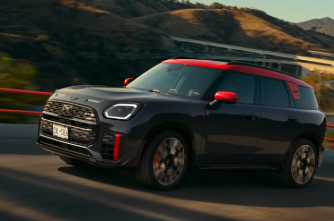 EMOCIONES MINI JCW. CON TURBO.