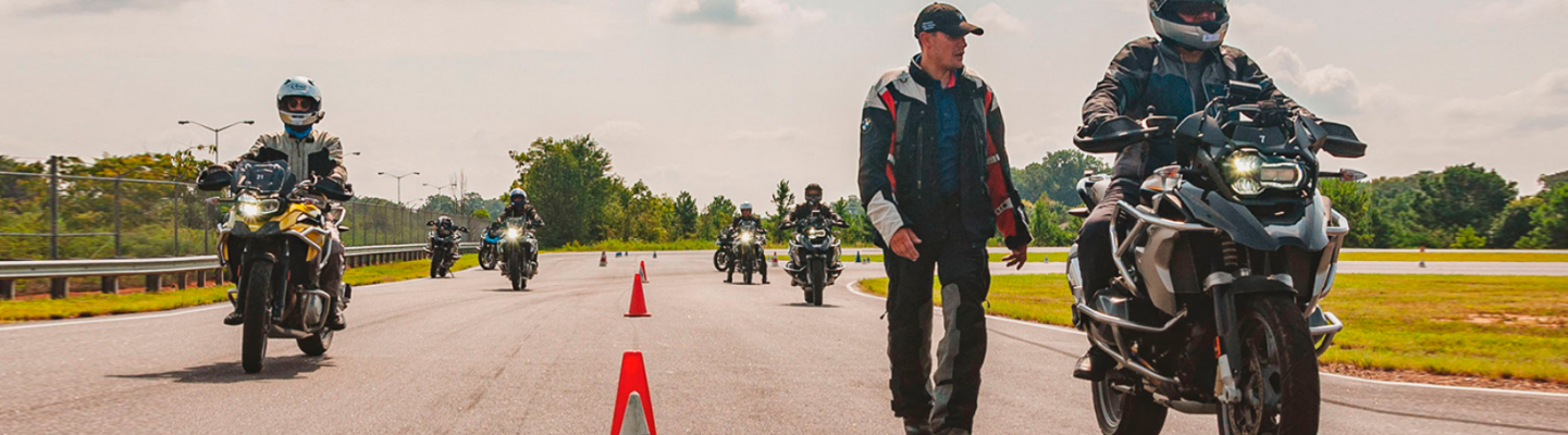 BMW Motorrad Academy - CURSOS ON ROAD